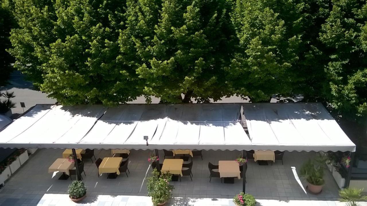 Hotel Du Parc Atri Extérieur photo