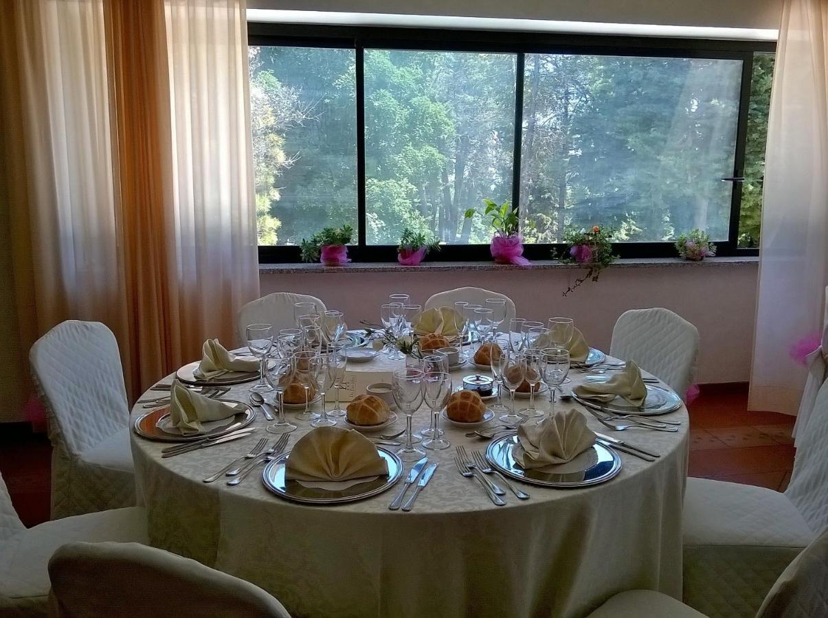 Hotel Du Parc Atri Extérieur photo