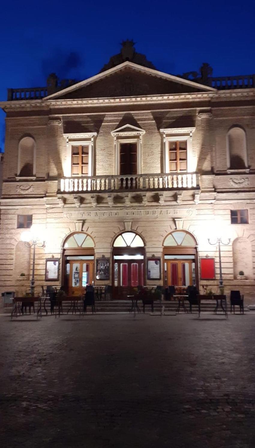 Hotel Du Parc Atri Extérieur photo